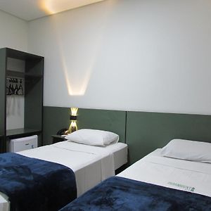 Habitación Superior con 2 Camas Individuales